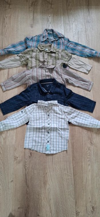 Lot 5 chemises 2ans TBE ou Neuves