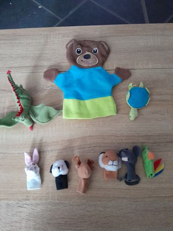 Lot de 9 petites marionnettes animaux en tissu