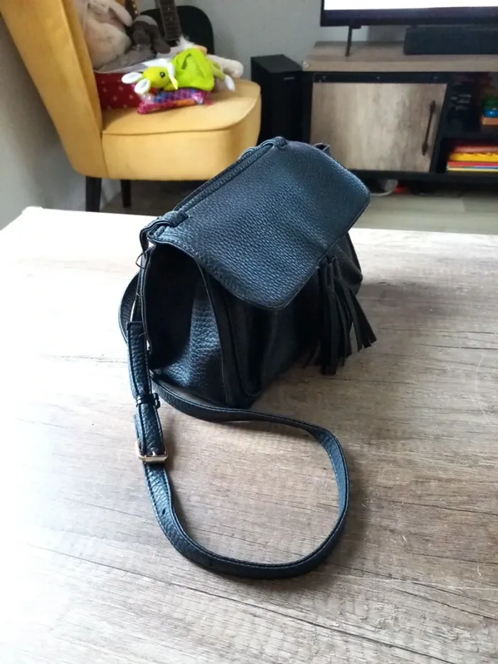 Sac noir - photo numéro 3