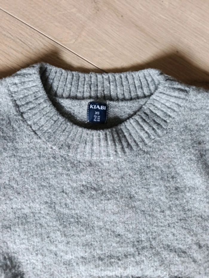 Pull gris - photo numéro 2