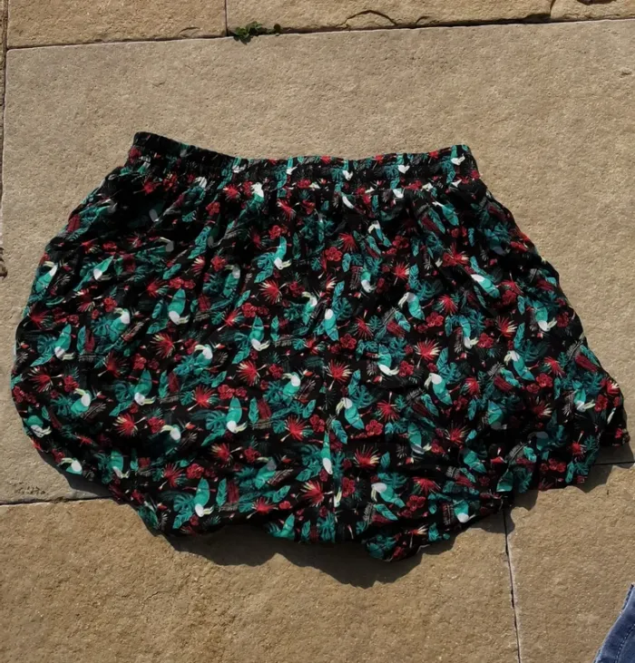Short gémo taille 34 - photo numéro 2