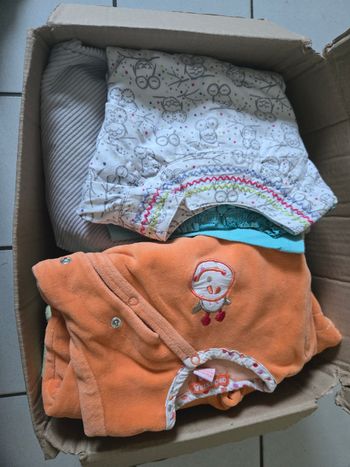 Lot divers 25 pièces bebe fille 3 6 mois 