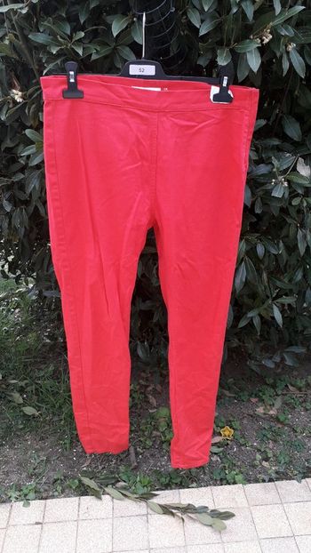Pantalon rose fuschias taille 42