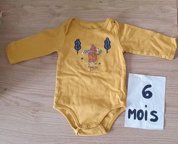 Body 6mois garçon 67cm