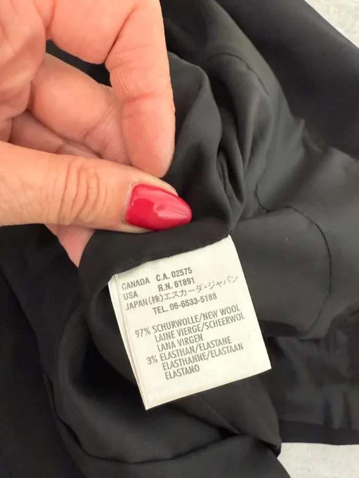 Magnifique veste Blazer Escada en laine femme noir taille 34 comme neuf - photo numéro 9