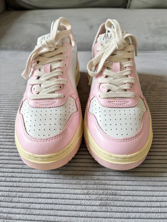 Chaussures autry medalist roses et blanches / taille 40 - photo numéro 3