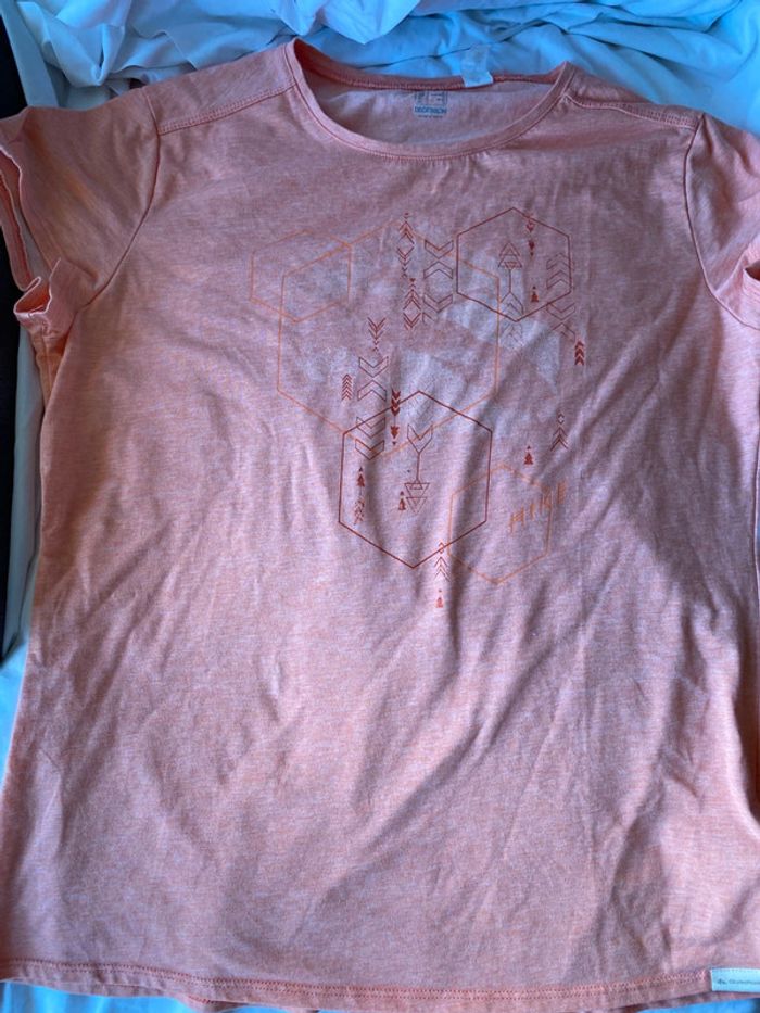 T shirt décathlon taille 40