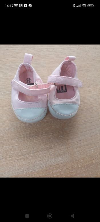 Chaussures en tissu bébé 