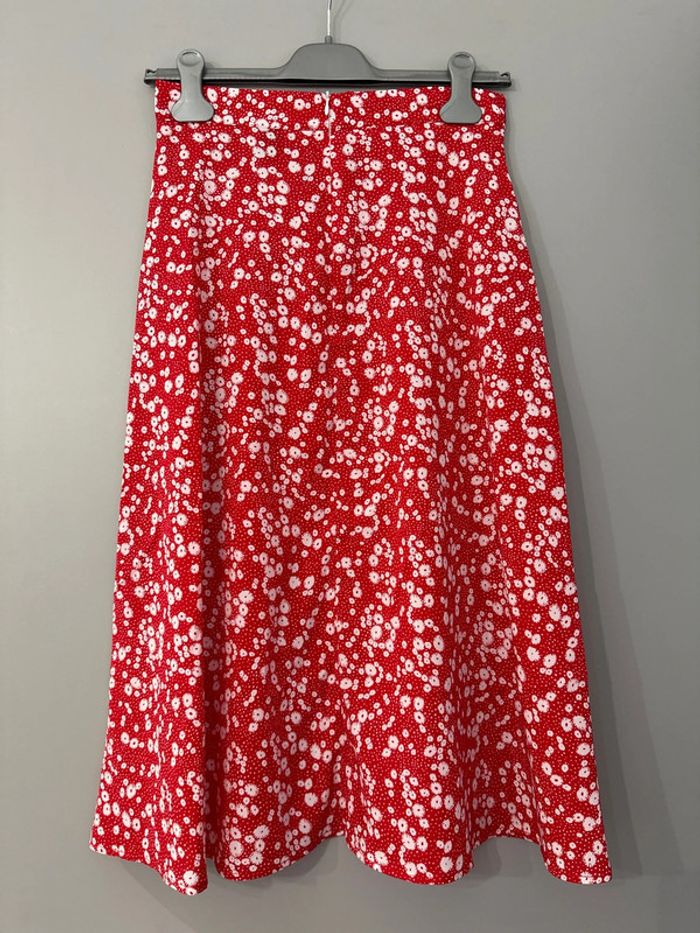 Petite jupe rouge taille S Shein - photo numéro 3