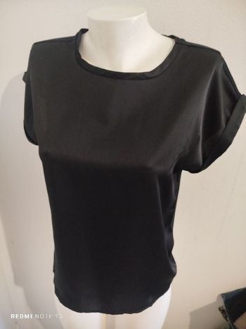 #kytie36femme. Tee-shirt manches courtes taille 36