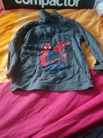 T shirt manche longue col roulé marvel