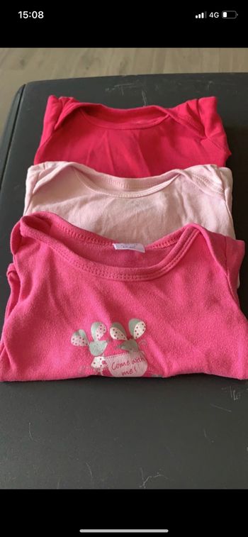 Lots de 3 bodies 3 mois