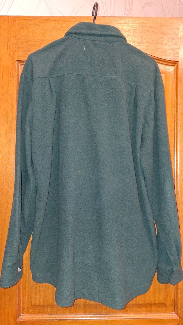 Lot de 2chemises L homme Moderne. Taille M - photo numéro 5