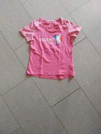 Tee shirt foot