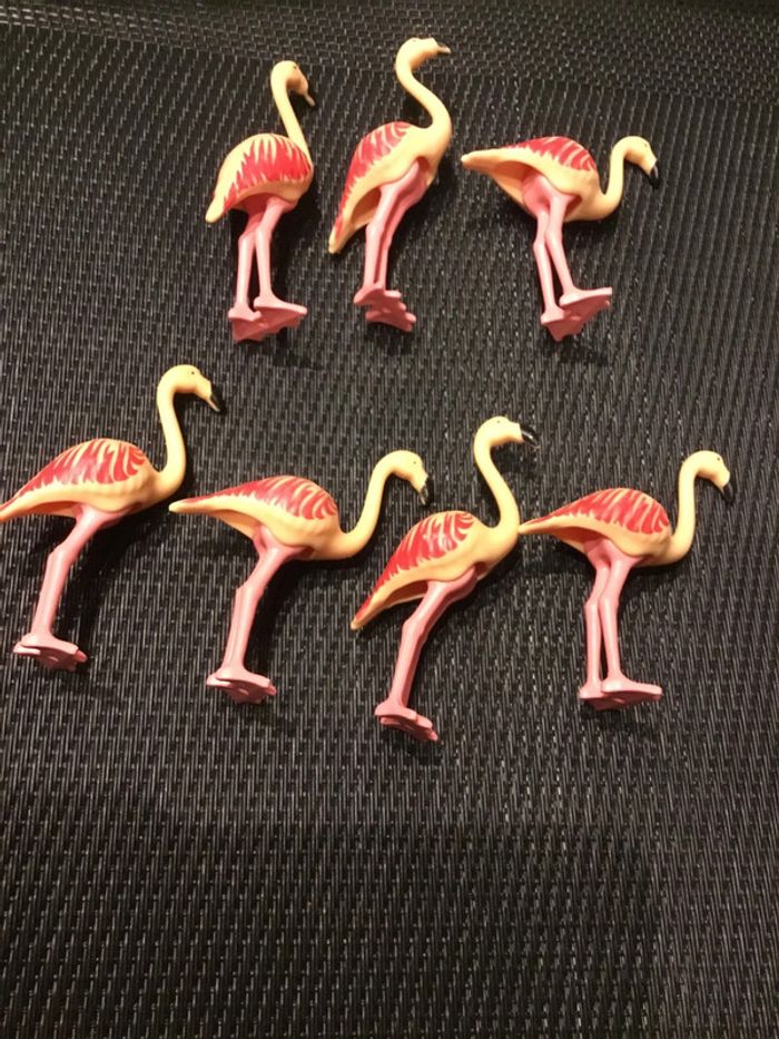 Playmobil lot 7 figurines flamants roses Wiltopia avec socle très bon état comme neuf - photo numéro 7