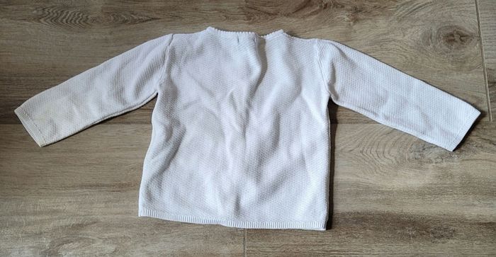 Lot de 4 gilets taille 18 mois - photo numéro 7