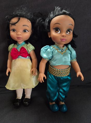 Lot de 2 Poupees Jasmine et Mulan 38 cm - Collection Animator - Disney