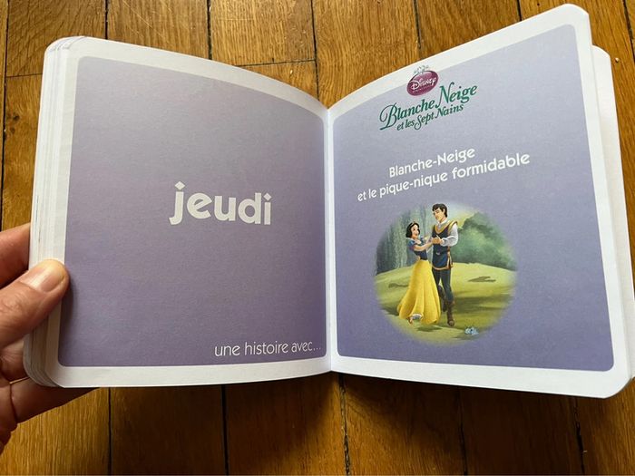 Livre 7 histoires pour la semaine  Disney princesse - photo numéro 5