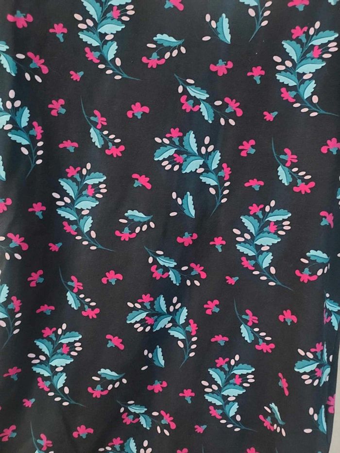 Tee shirt neuf Reserved
Taille XS - photo numéro 2