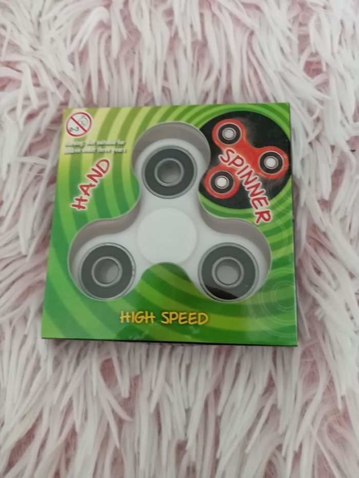 Hand spinner - photo numéro 2