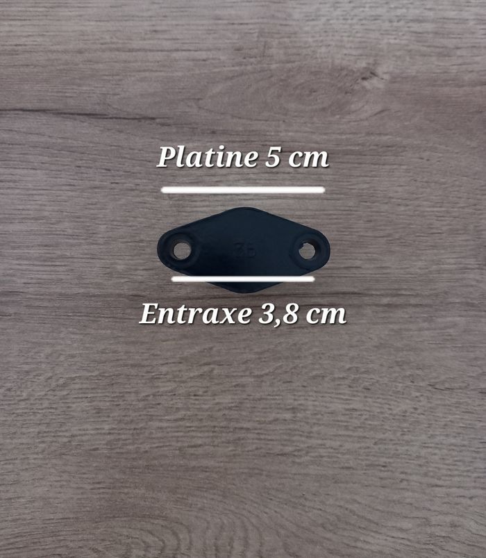 Borne anti-cisaillement ancienne en bakélite et laiton. - photo numéro 5