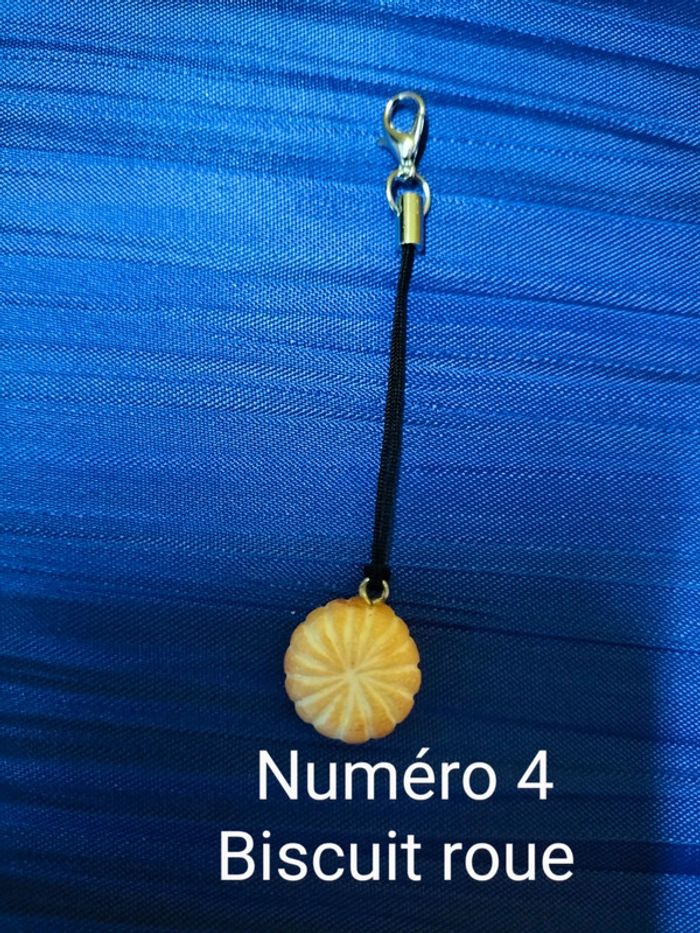 Porte-clés artisanaux en pâte Fimo - photo numéro 8