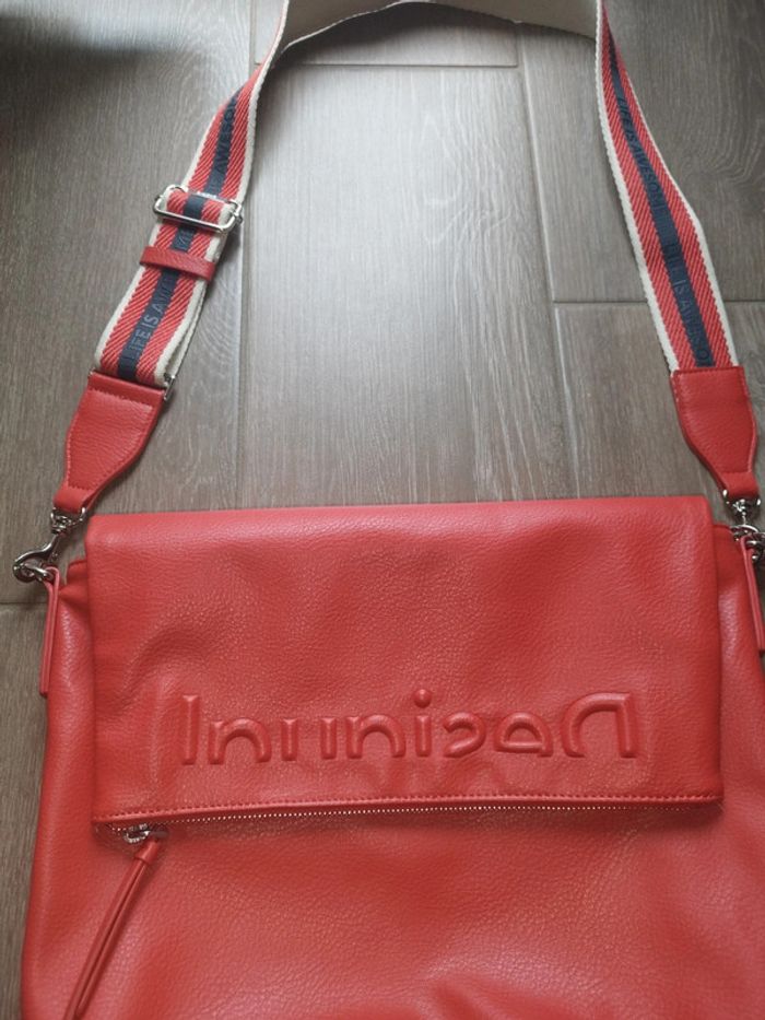 Sac a main desigual - photo numéro 3