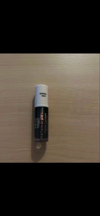 Lip lèvre métamorphose pH neuf 