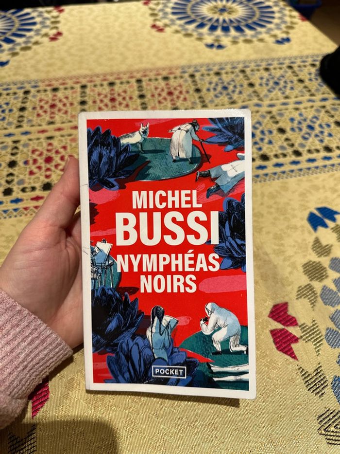 Livre Nymphéas Noirs