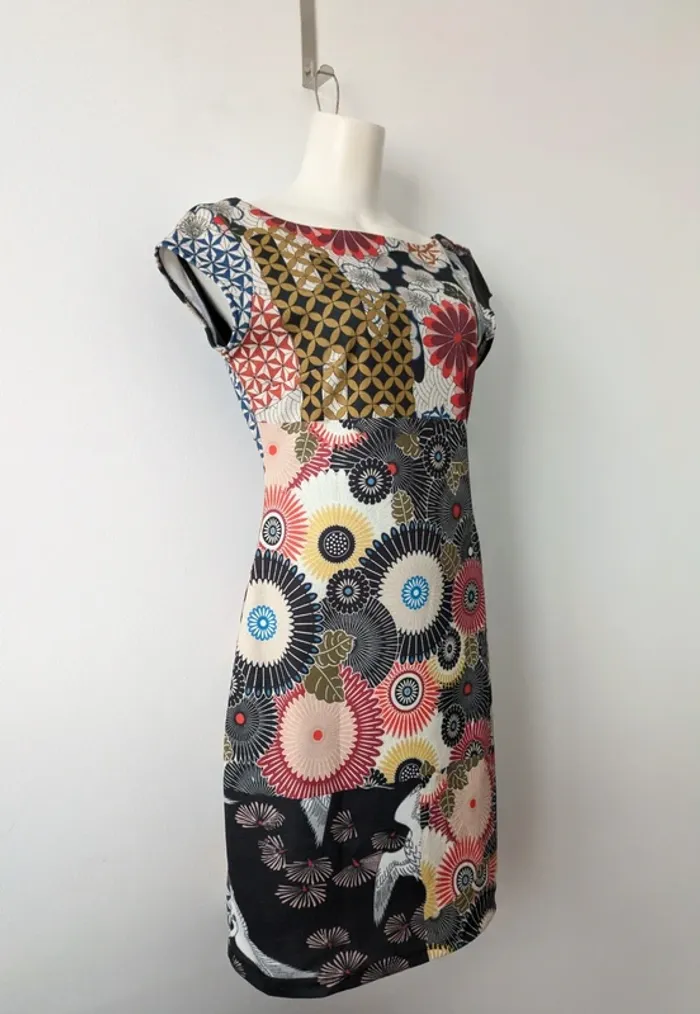 Robe chic - Desigual - taille M - photo numéro 3