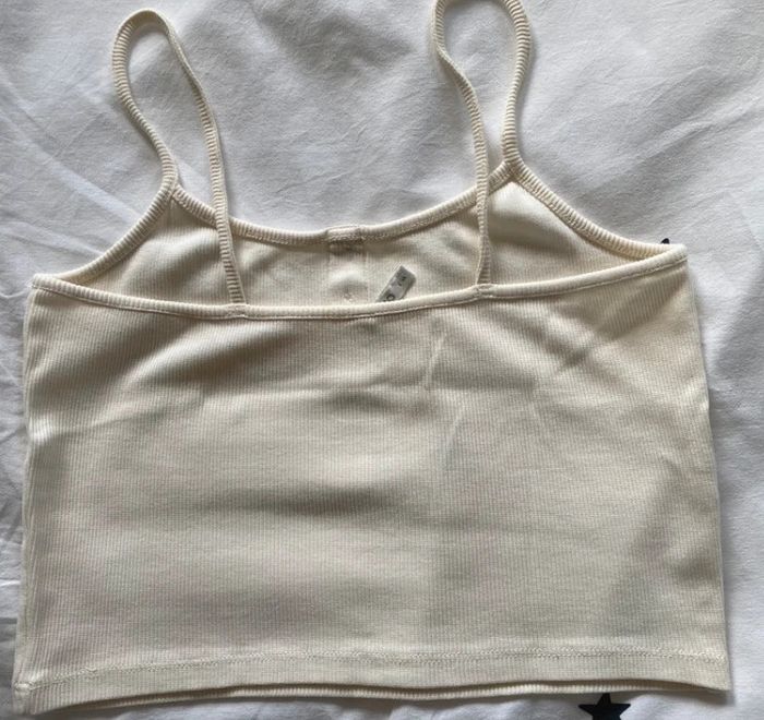 Très beau top court pour l’été de la marque only || taille S - photo numéro 2