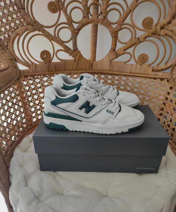 New Balance 550