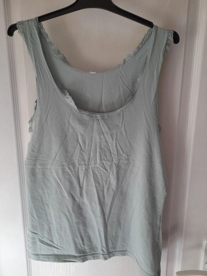 Débardeur vert d'eau