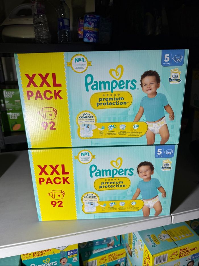 Lot couche Pampers Premuim Protection T5