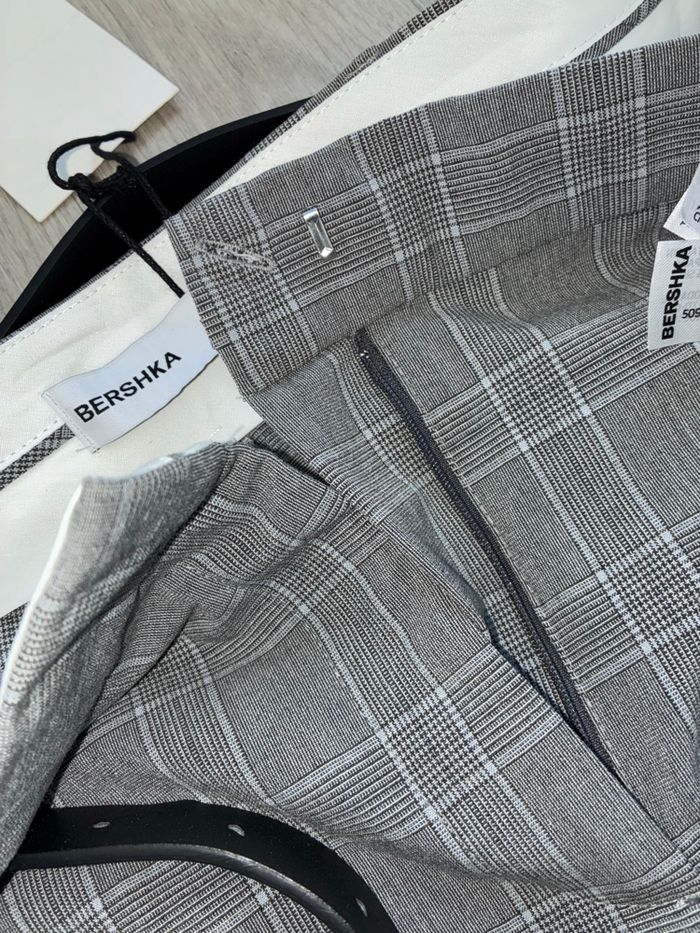 Pantalon gris Bershka avec ceinture S - photo numéro 5