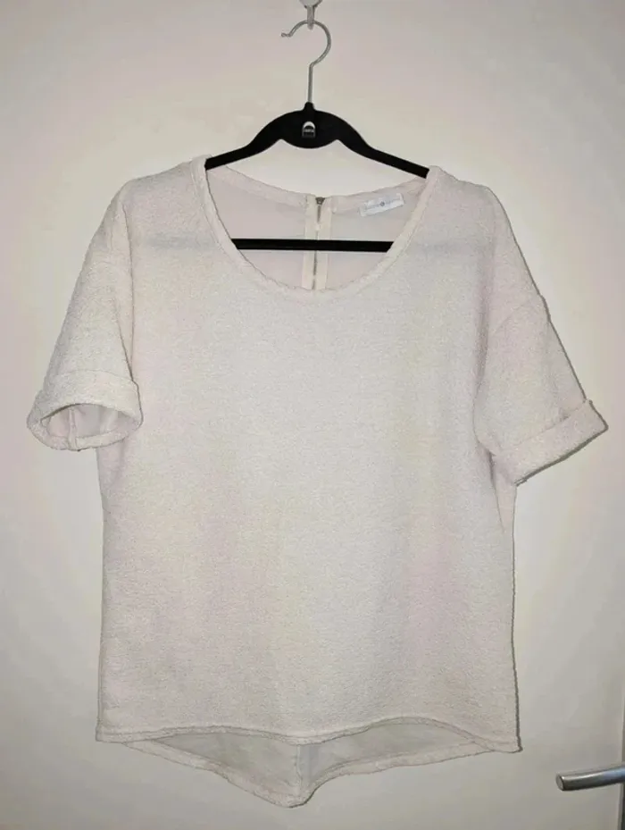 Tee-shirt femme crème col rond oversize taille M Cache-cache