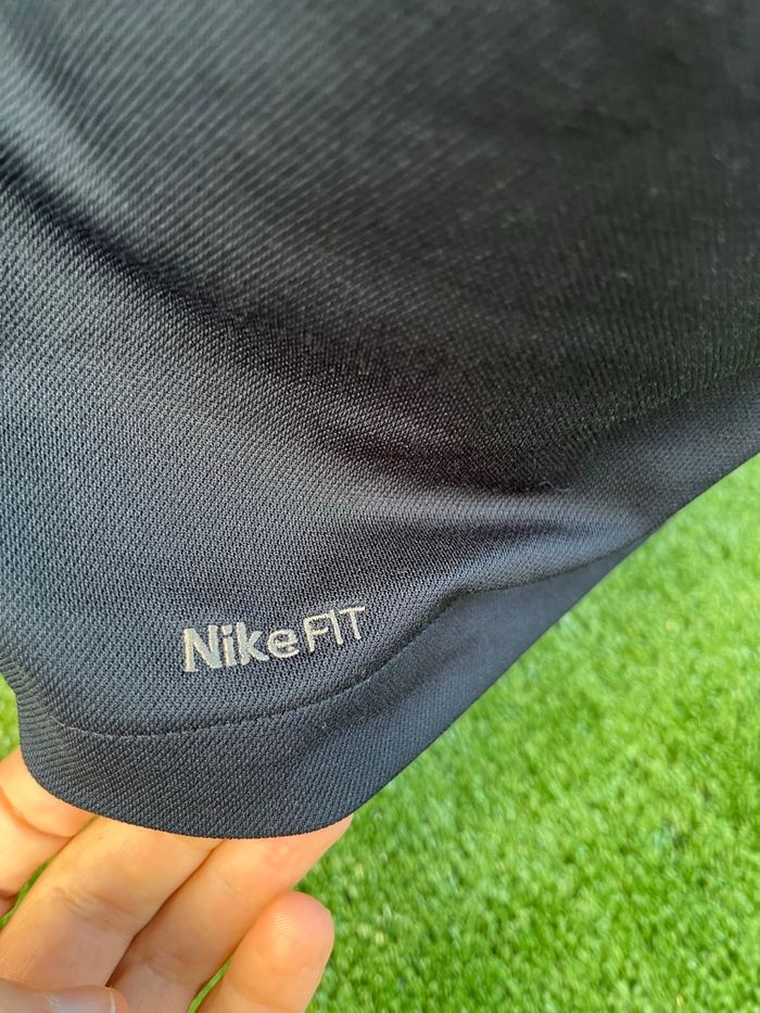 Polo PSG - photo numéro 4