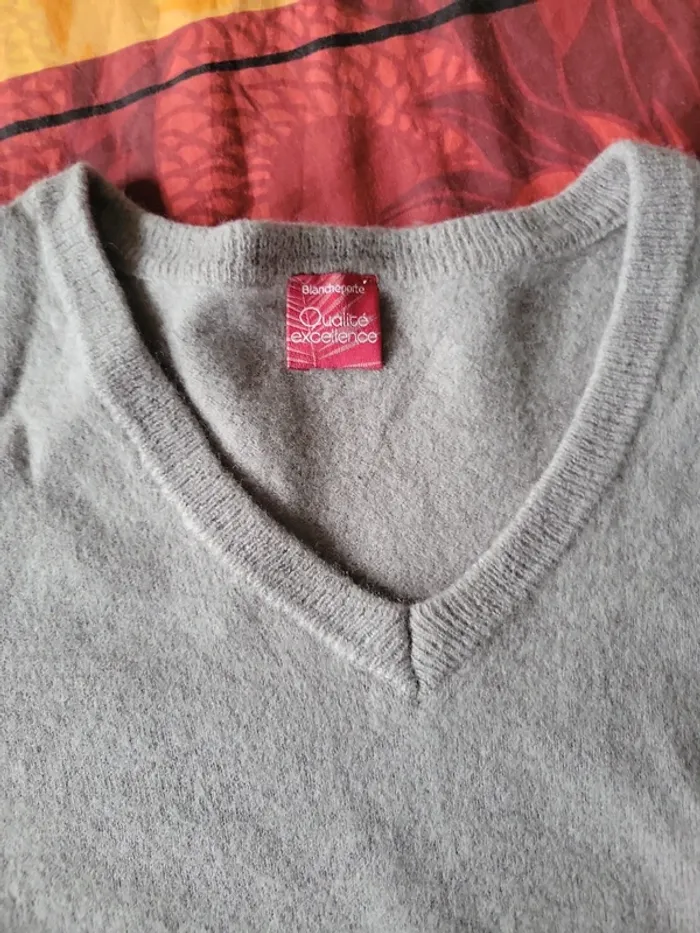 Joli pull 38/40 - photo numéro 2