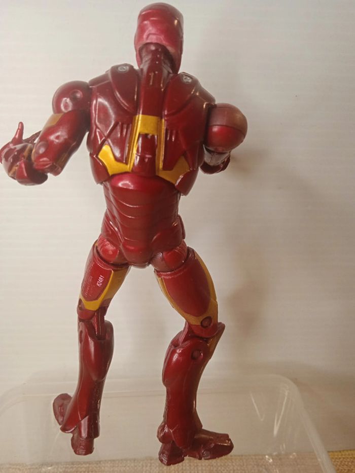 figurine articulée  iron man  marvel hasbro - photo numéro 2