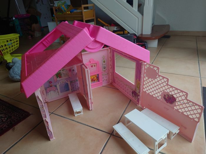 Maison valise Barbie