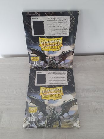 Lot de 2 paquets de 50 feuilles de classeur Dragon Shield Clear Noir 
