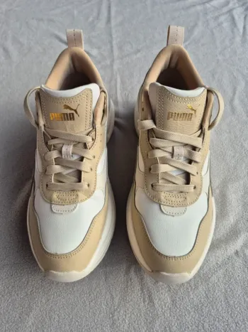 👟 Puma Cilia Wedge – Beige & Blanc ✨