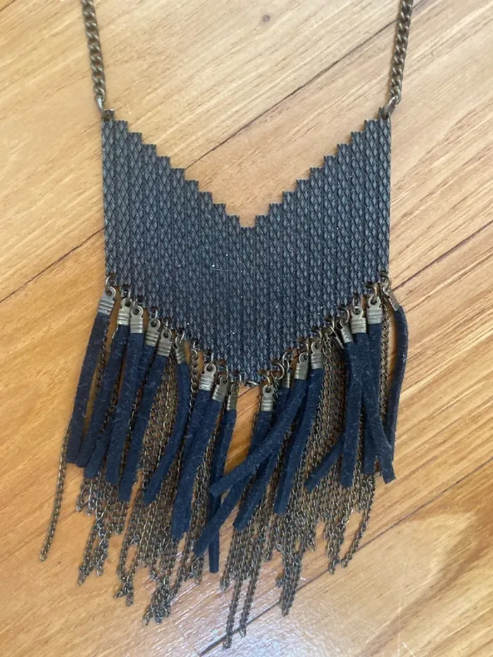 Collier - photo numéro 2