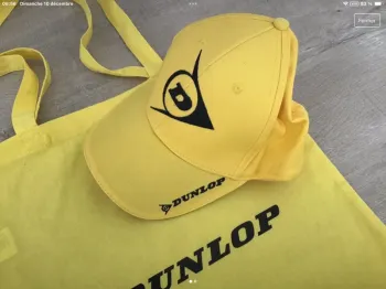 Casquette dunlop et sac vasquette DUNLOP
