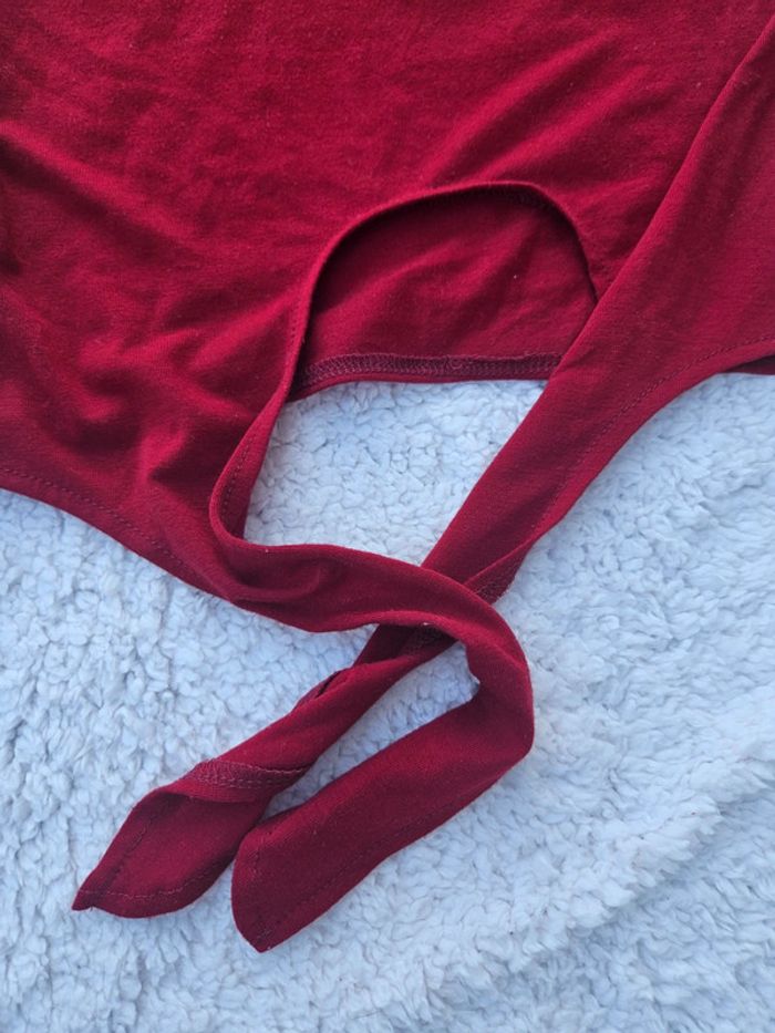 T-shirt Court Rouge - photo numéro 2