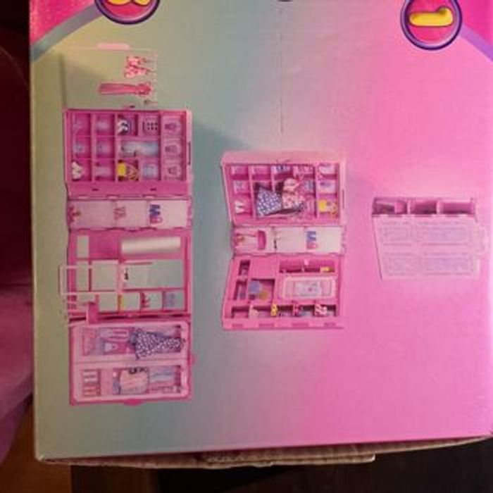 Dressing De Rêve Barbie 90cm neuf - photo numéro 3