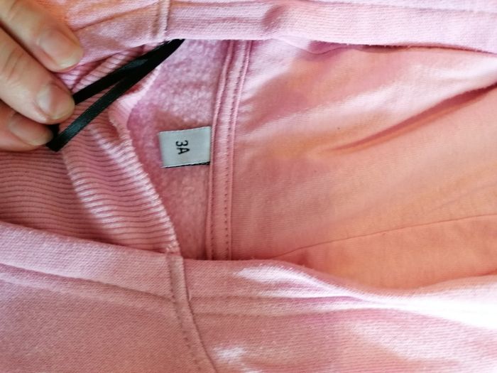 Sweat rose 3 ans - photo numéro 2