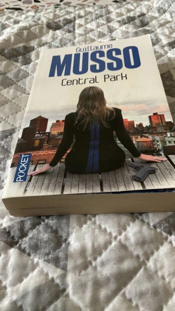 #central Park Guillaume Musso. )