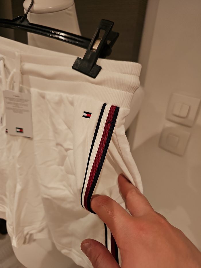 Short modal blanc taille M tommy hilfiger femme neuf - photo numéro 2