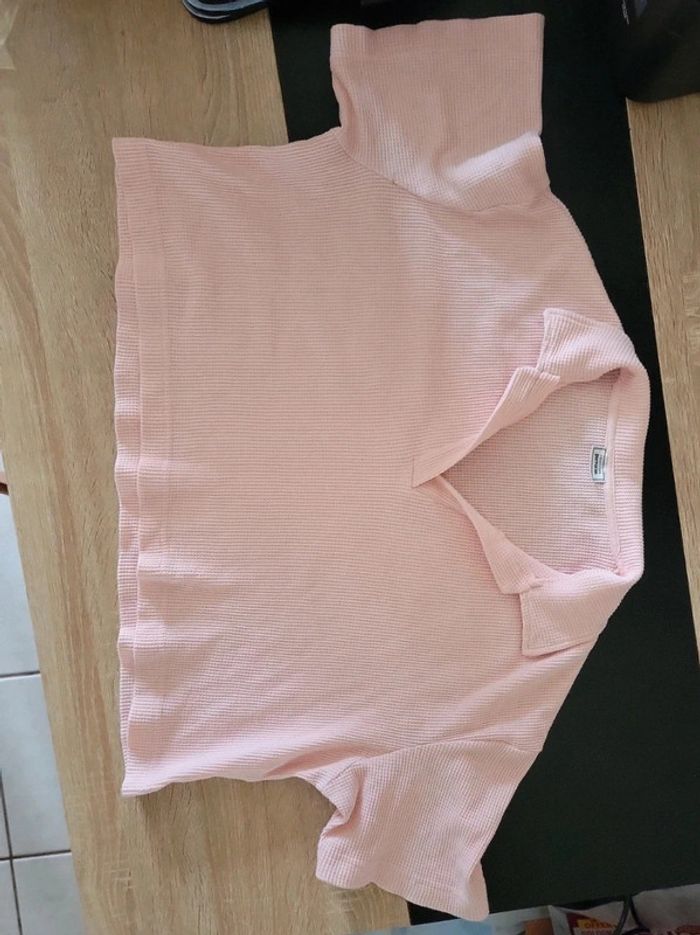 Pull croc top